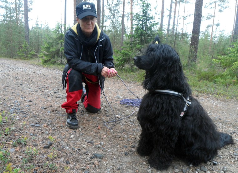 Ella piper att längtan att få följa efter spåret. Vilken skillnad! Nu trillade polletten ned!