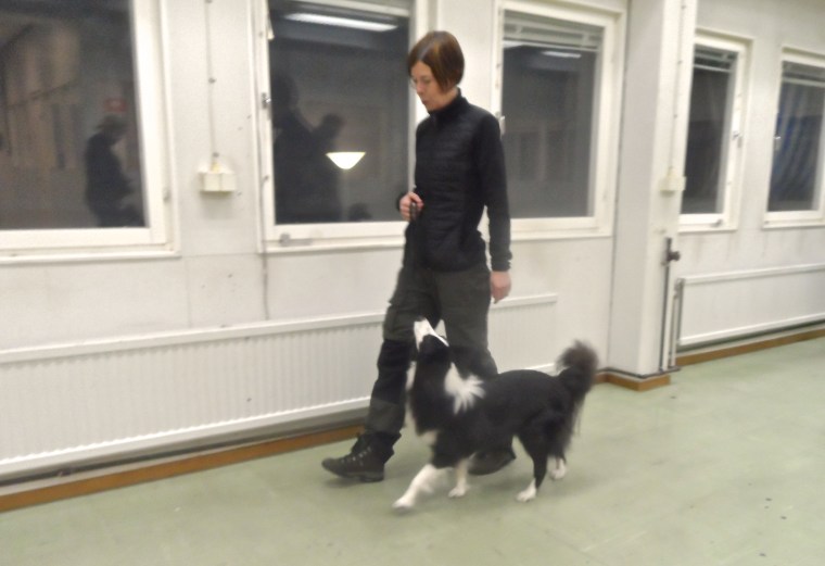 Anna och Dio var en av kursdeltagarna som gjorde en fin låtsastävling.