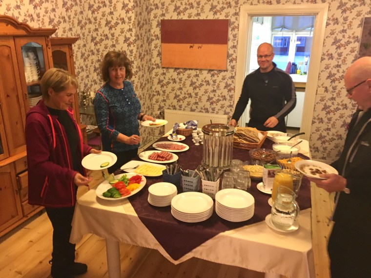 Härligt med frukosten serverad.