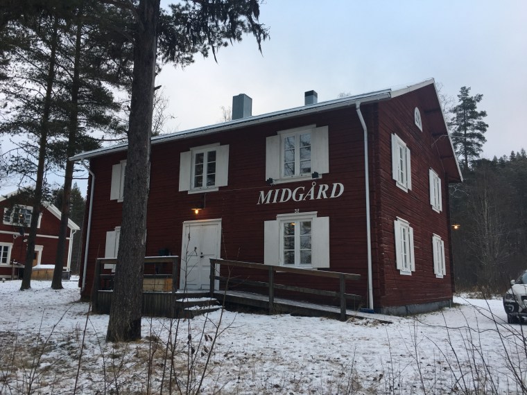 Här bodde vi med hundarna.